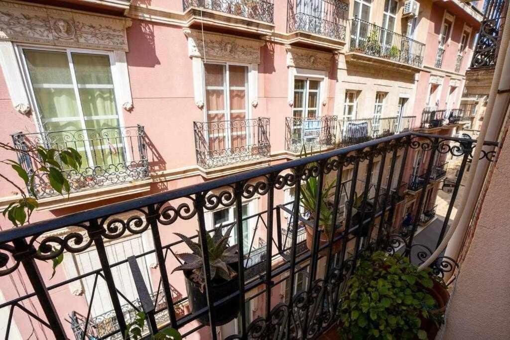 Dirdam Cascoantiguo -Roof Top -4 Min Playa Alicante Exterior foto